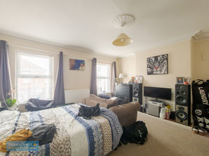 Bedroom 4- click for photo gallery